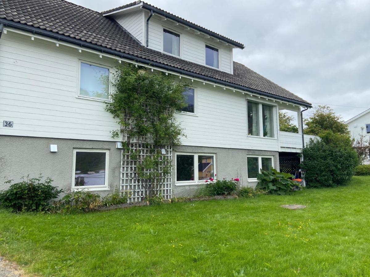 Lofoten Overnatting - Ballstad Exterior photo